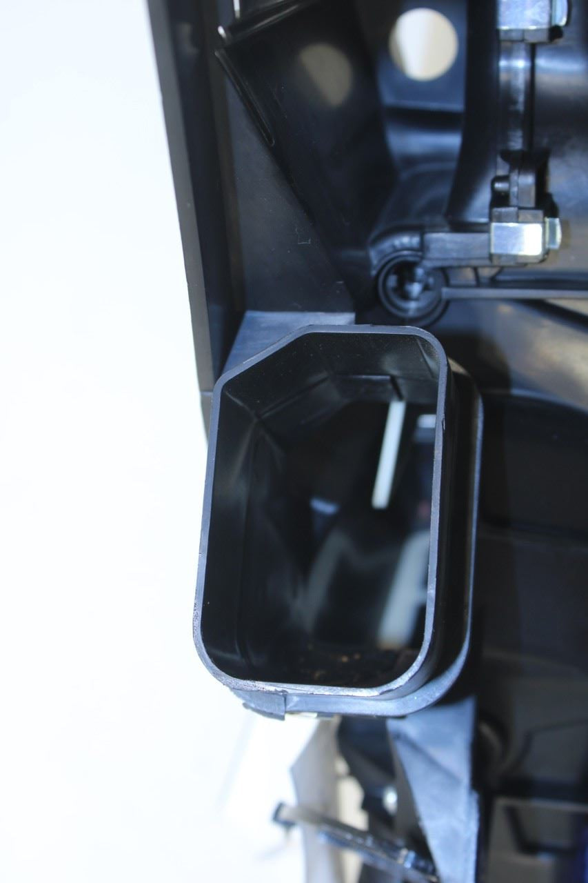 2012-16 Porsche Panamera 4 Front Left Floor Air Vent Distributor Upper w/ Motors - Alshned Auto Parts