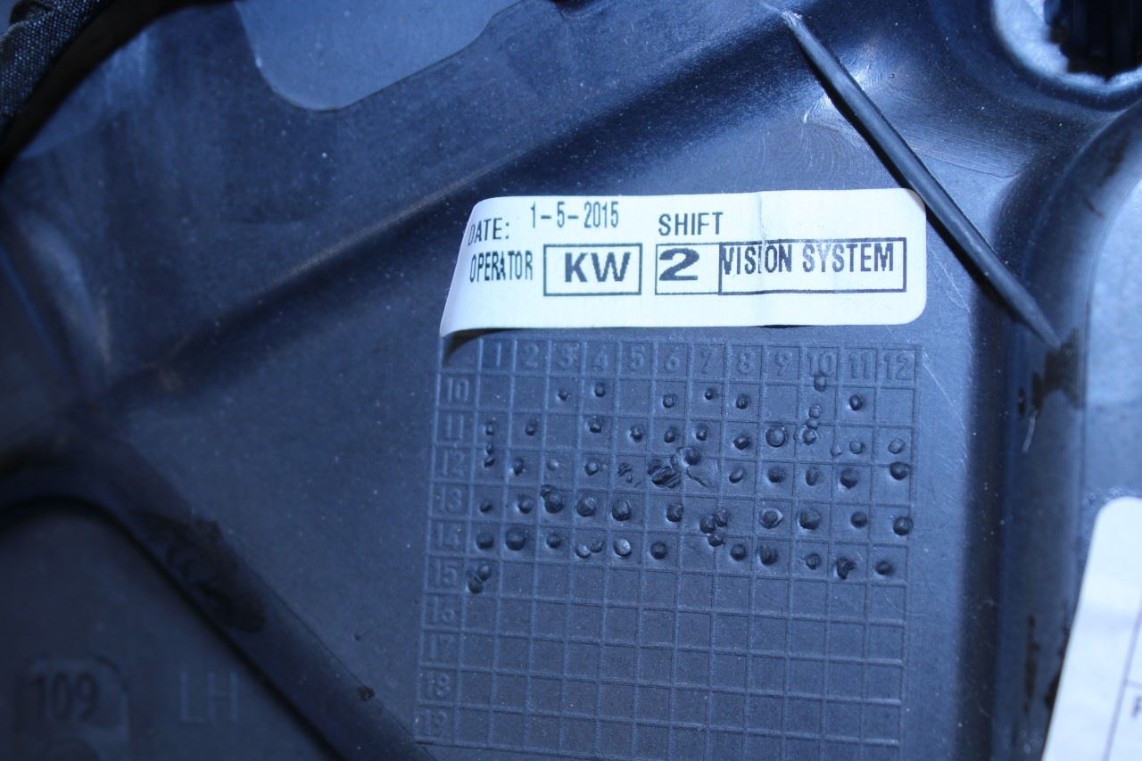 12-15 Mercedes-Benz ML350 FR LH Door Window Regulator w/ Carrier Plate and Motor - Alshned Auto Parts