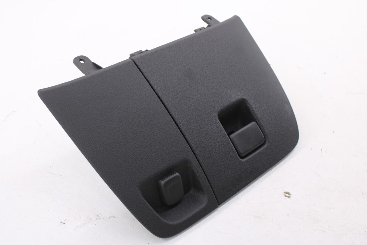 2014-2019 Chevrolet Silverado 1500 2WT Center Lower Dash Storage Box 231778892