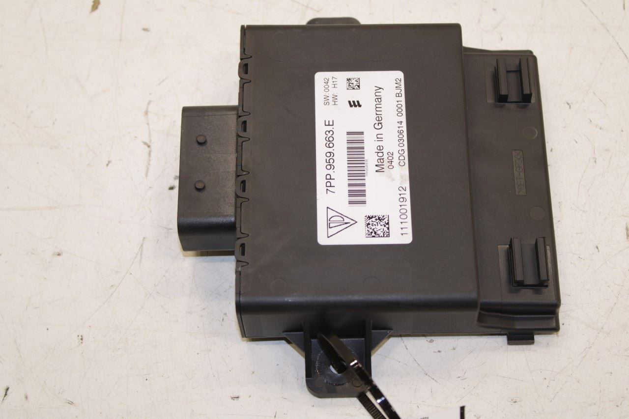 2011-2018 Porsche Cayenne Platinum Power Supply Voltage Converter Module - Alshned Auto Parts