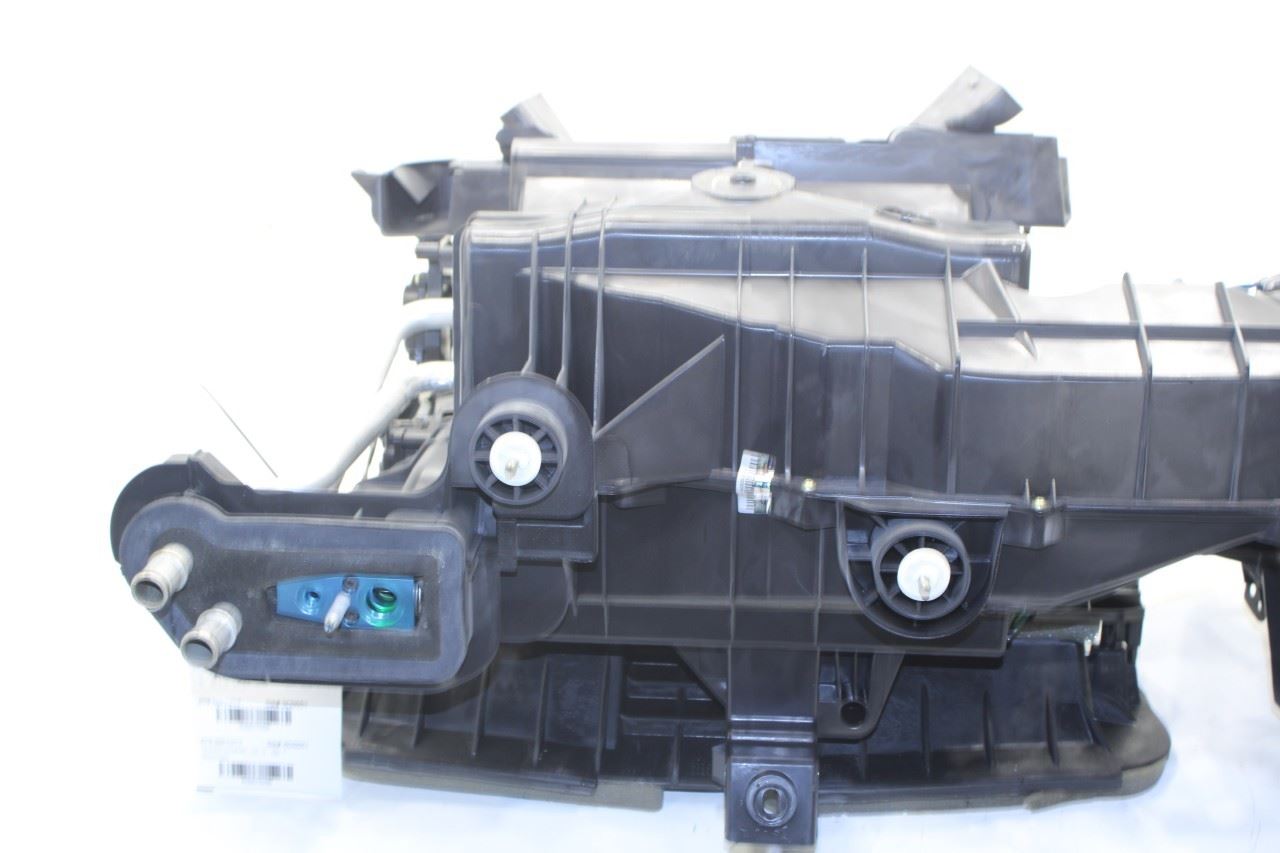 2014-2020 Maserati Ghibli 3.0L HVAC Heater Blower Housing Box 670036837 OEM - Alshned Auto Parts