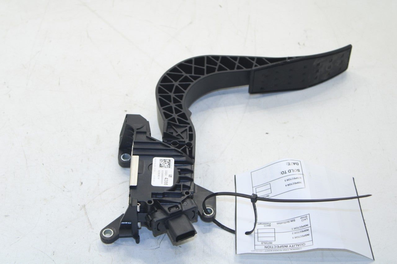 2021-24 Chevrolet Blazer 2LT 2.0L Accelerator Throttle Gas Pedal Sensor 84644386 - Alshned Auto Parts