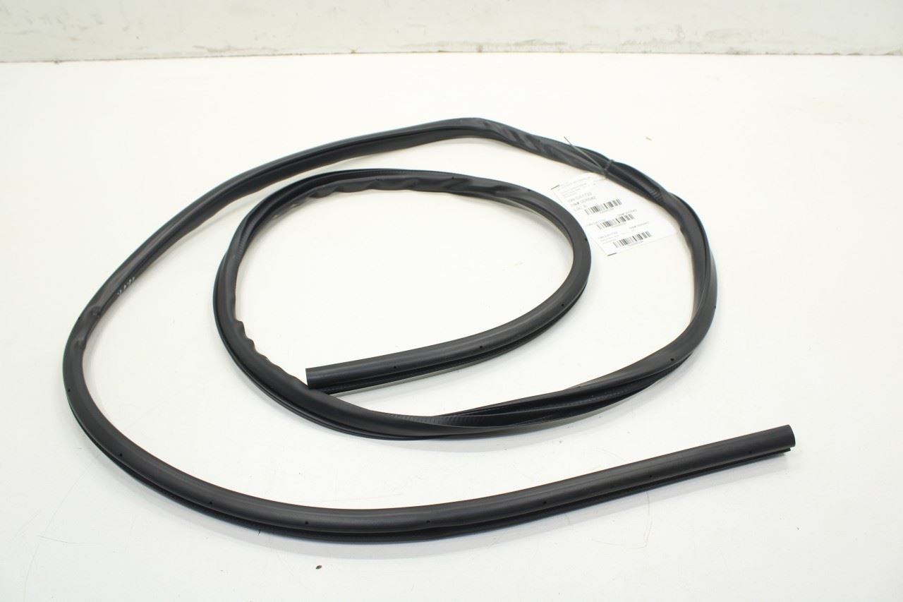 2017-22 Nissan Rogue Sport SL AWD Front RH Door Weatherstrip On Body 76921-6MA0A - Alshned Auto Parts