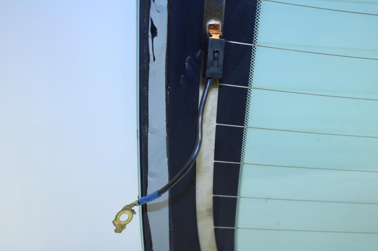 2013-2019 Nissan Sentra SV Rear Back Window Glass 79700-3SG0A OEM - Alshned Auto Parts