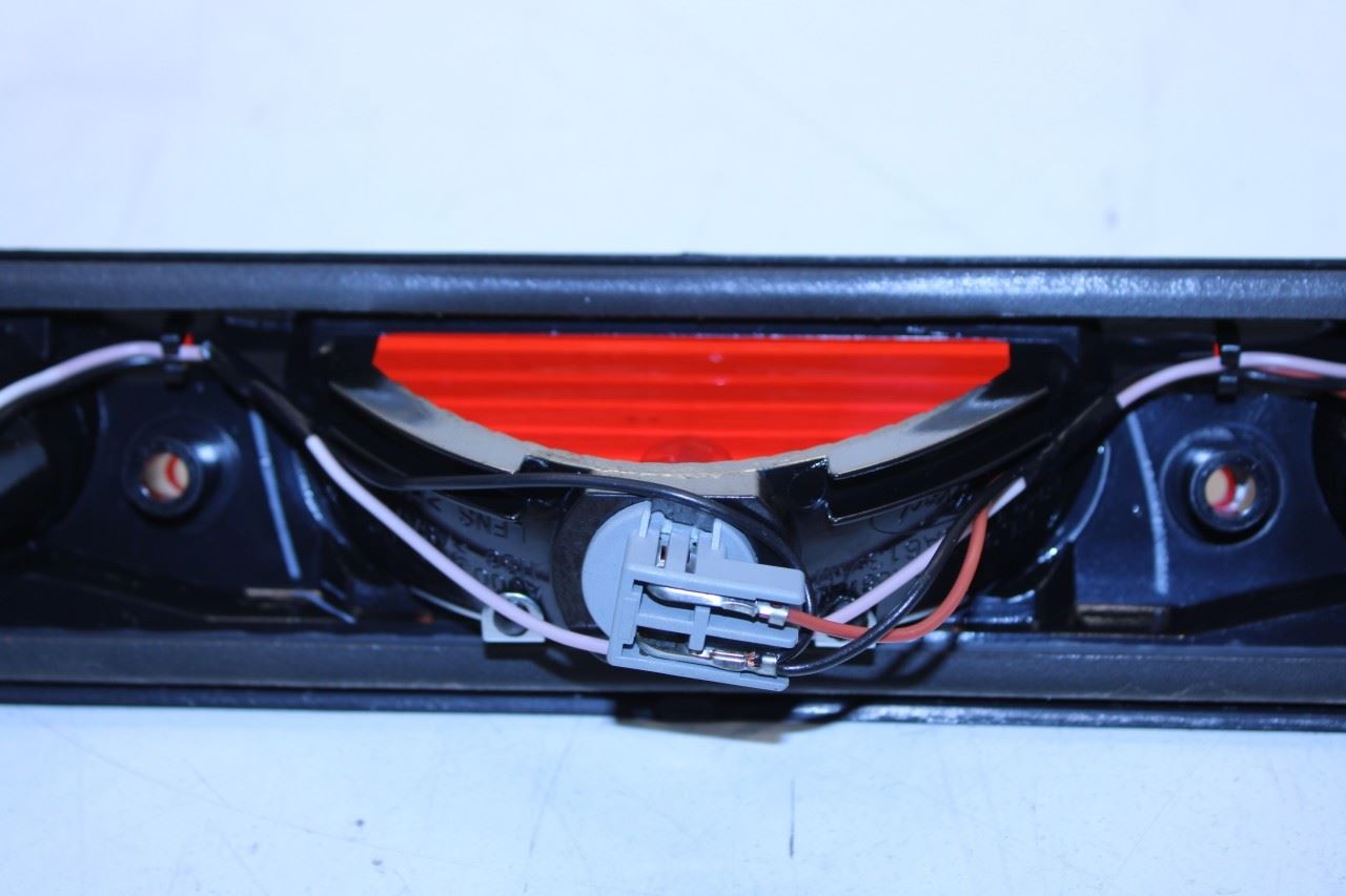 2015-2020 Ford F150 XL Super Cab High Mounted Stop Light Lamp FL3Z-13A613-C OEM - Alshned Auto Parts