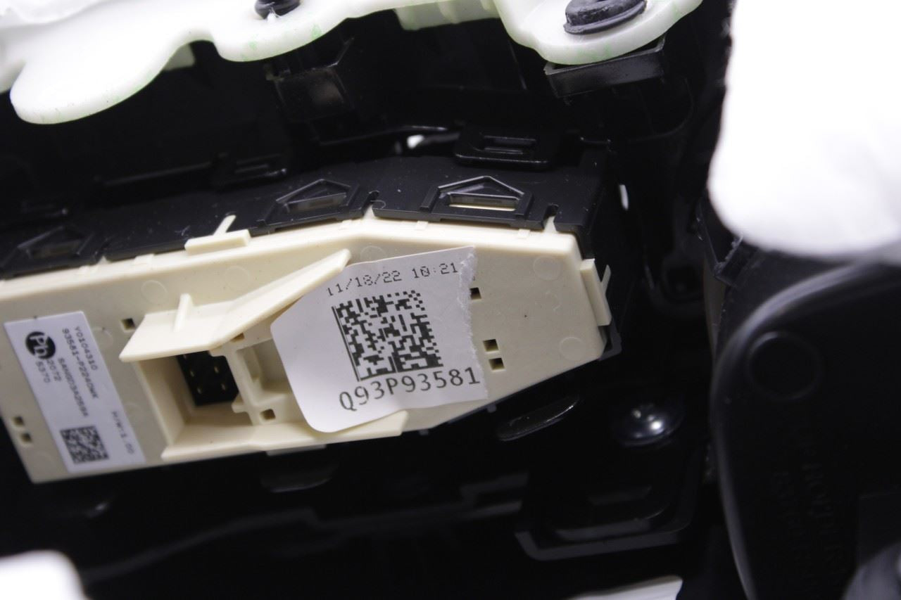2021-23 Kia Sorento X-Line SX Prestige Rear Right Door Trim Panel 83302-R5700MQ6 - Alshned Auto Parts