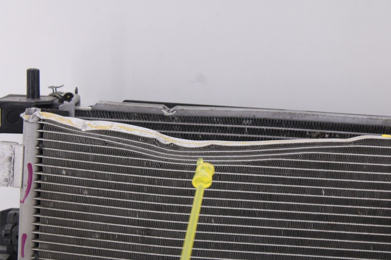 23-26 Ford Escape ST Engine Radiator w Cooling Fan Motor Assy MX6Z-8005-B *ReaD*10