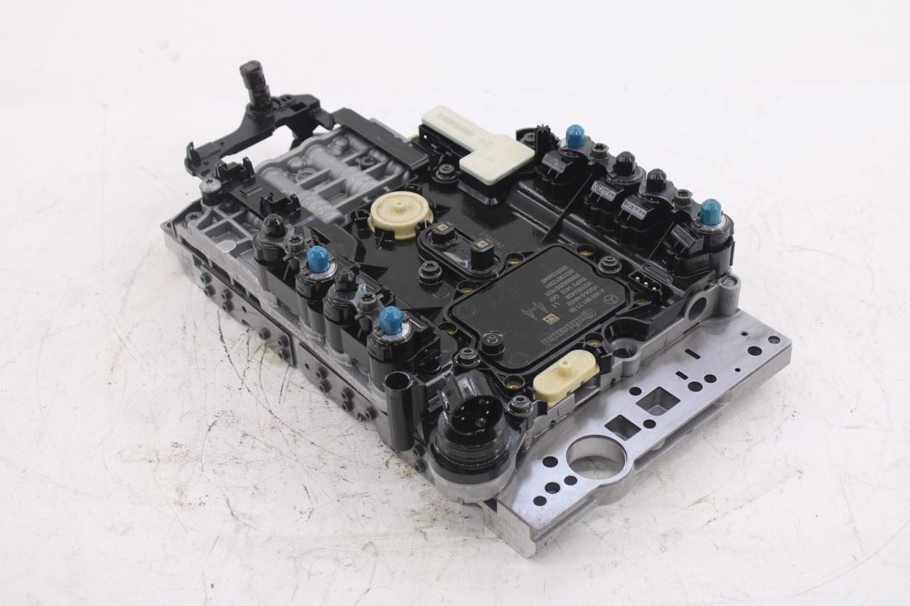 2015-2017 Mercedes-Benz C300 4Matic 2.0L AWD 7-Spd Auto Transmission Valve Body8