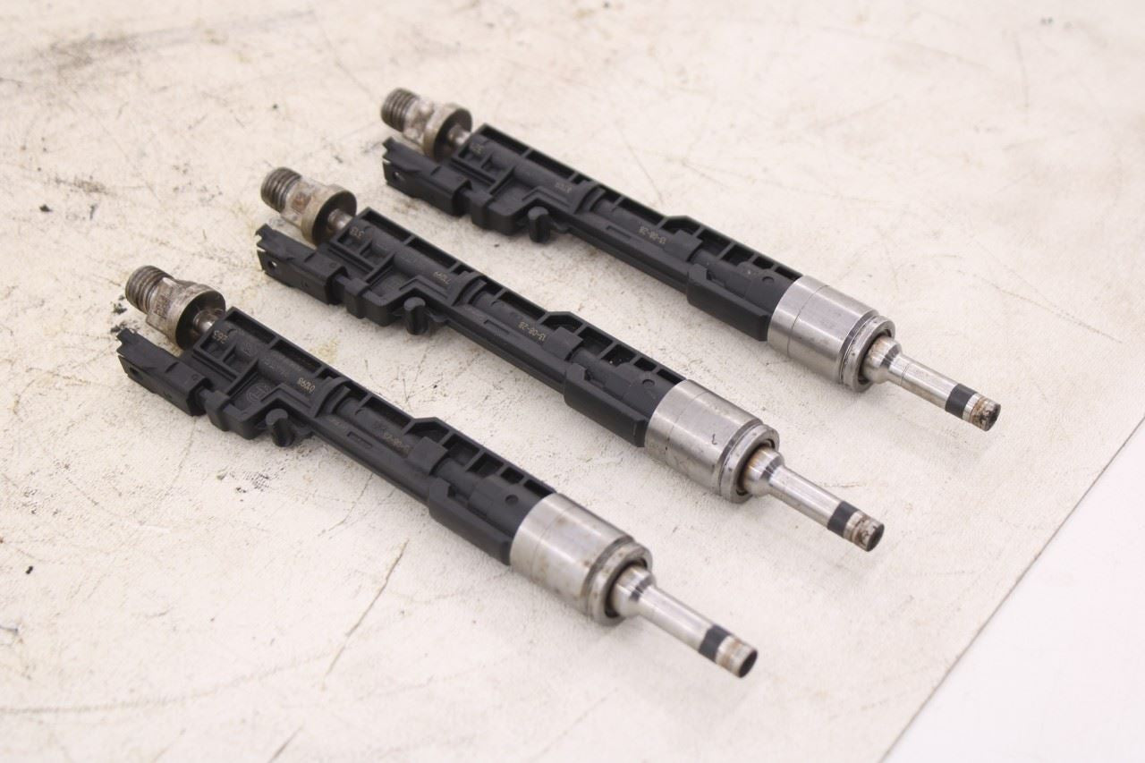 2013-2015 BMW 750i xDrive 4.4L Twin Turbo High Pressure Fuel Injector Set of 85