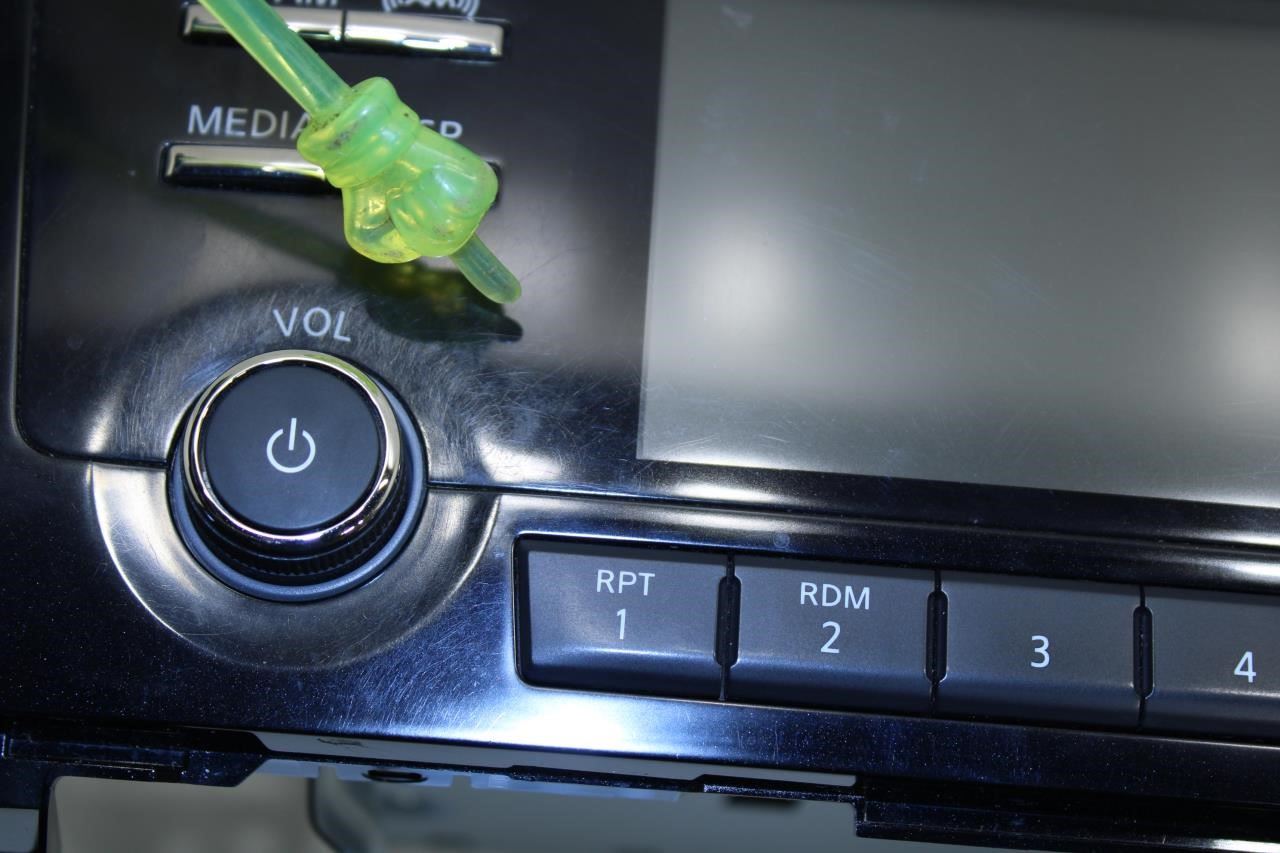 2014-2017 Nissan Rogue SV Audio Equipment Radio Receiver w/ Display 28185-9TB0A - Alshned Auto Parts