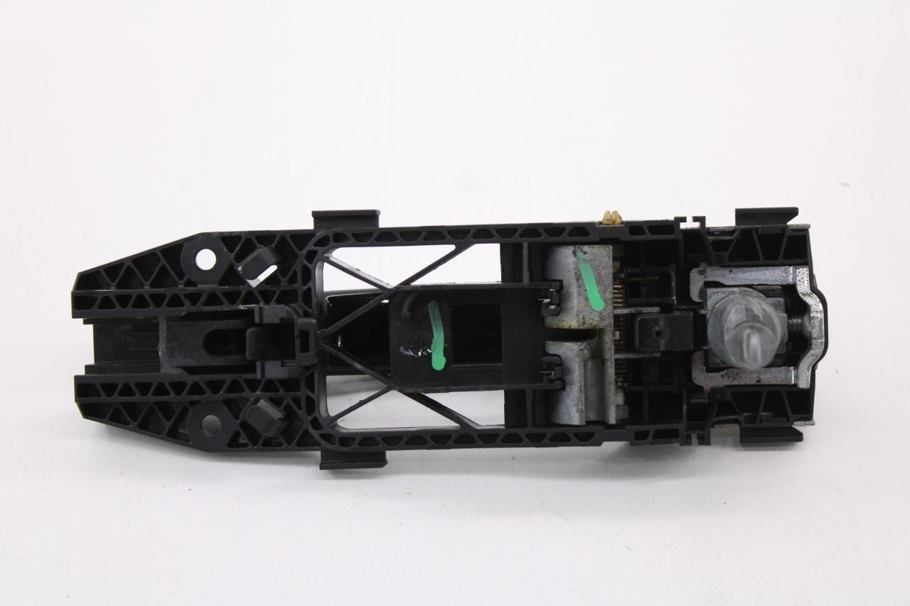 2011-18 Volkswagen Jetta Sport 1.8L Front Driver Left Side Door Exterior Handle8