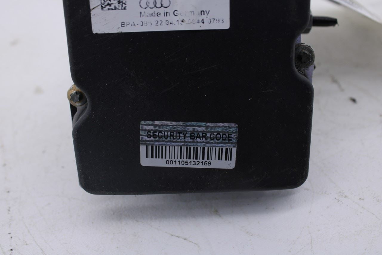 2013-2014 Audi S4 Premium Plus 3.0L ABS Anti Lock Brake Pump Control Module OEM3