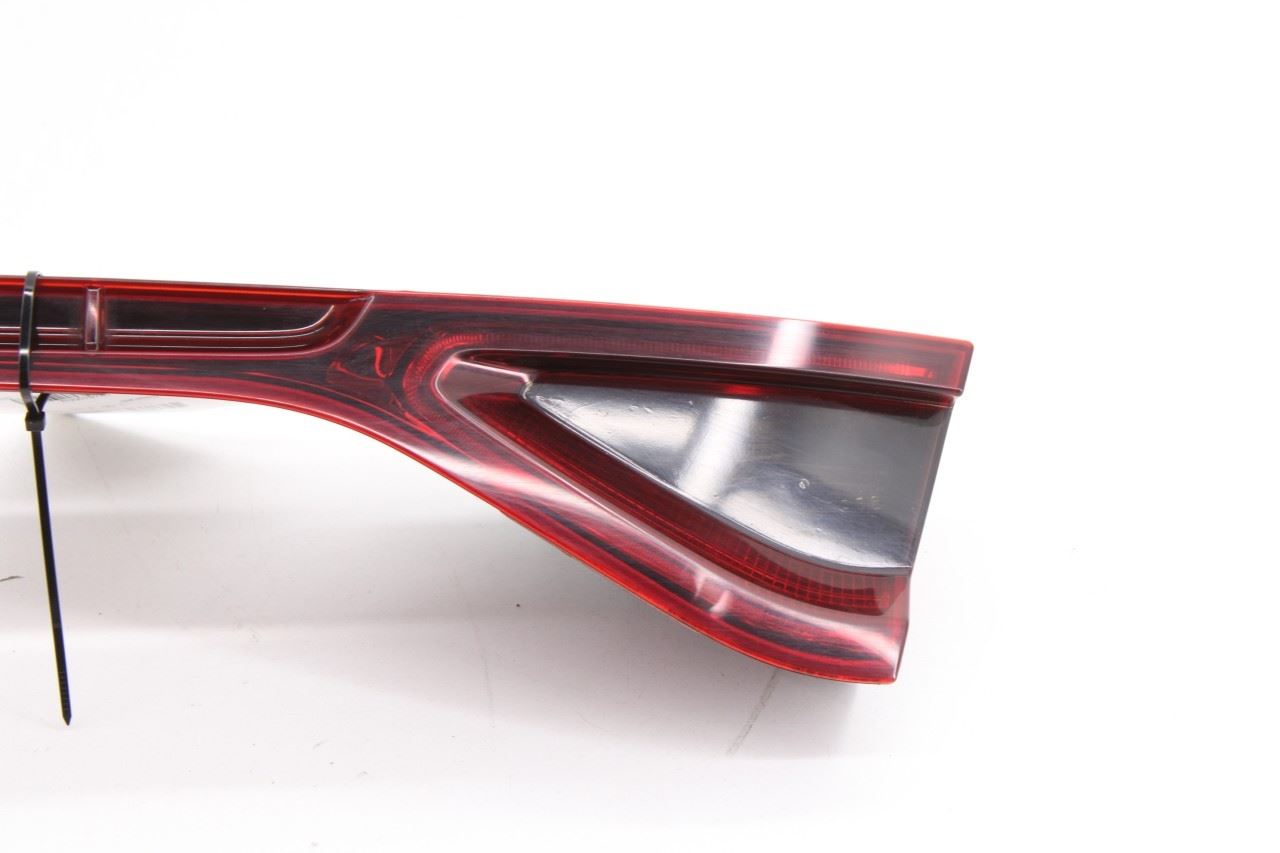2018-2021 KIA Stinger GT2 AWD Rear Center Third Brake Light Lamp 92403-J5020 OEM - Alshned Auto Parts