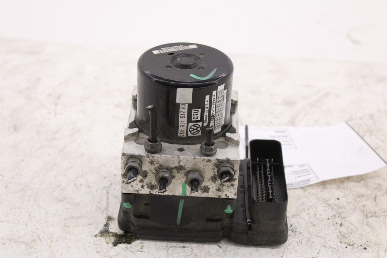 2016-2018 Volkswagen Jetta Sport 1.8L ABS Anti Lock Brake Pump Control Module3