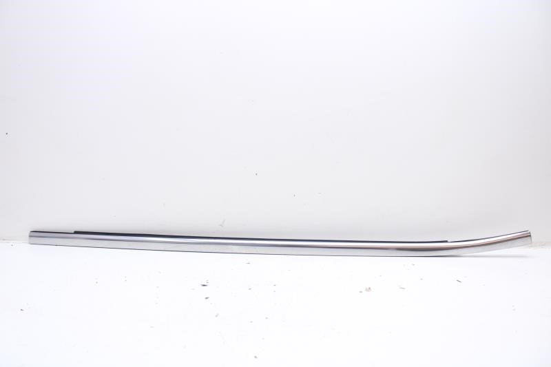 17-24 Chrysler Pacifica Front Right Door Window Outside Belt Molding 68188788AG - Alshned Auto Parts