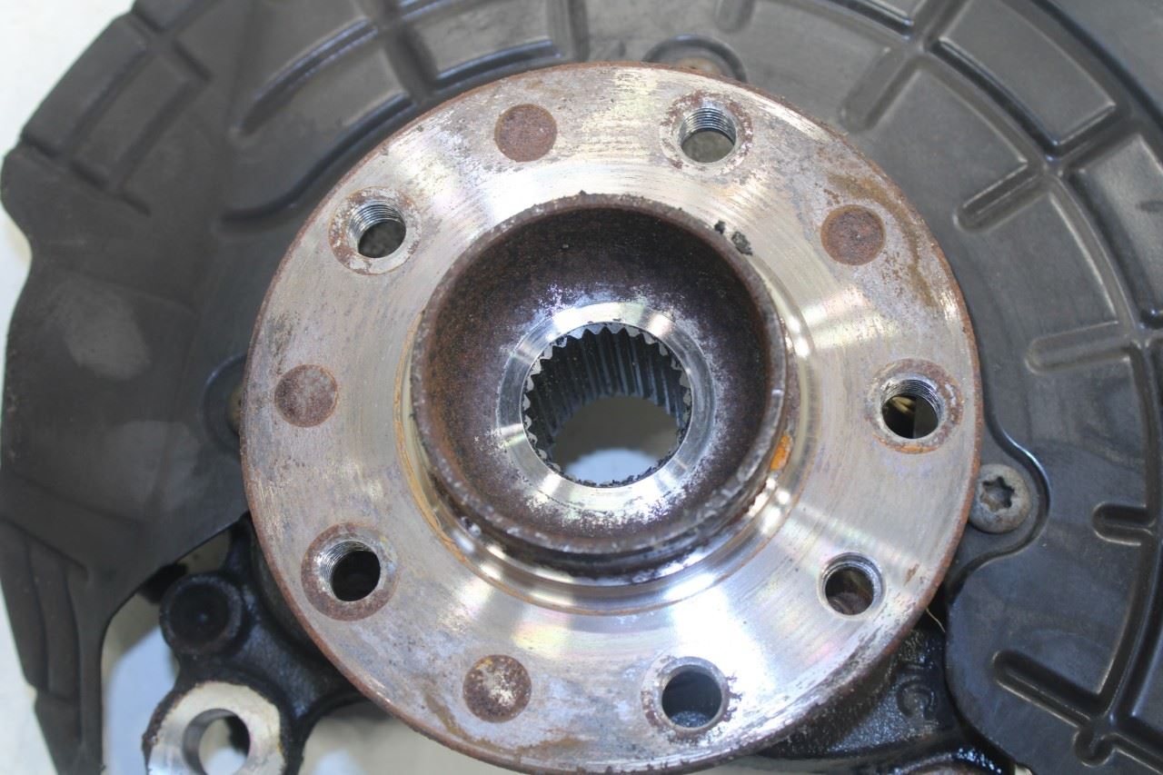 2015-2020 Jeep Renegade Sport Front Right Side Spindle Knuckle Hub 4787970AA OEM - Alshned Auto Parts