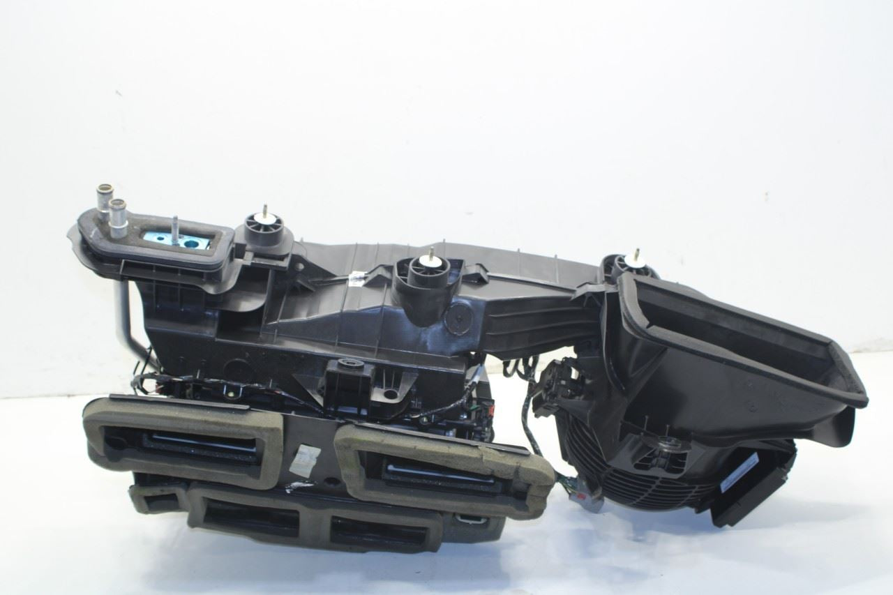 2014-2020 Maserati Ghibli 3.0L HVAC Heater Blower Housing Box 670036837 OEM - Alshned Auto Parts