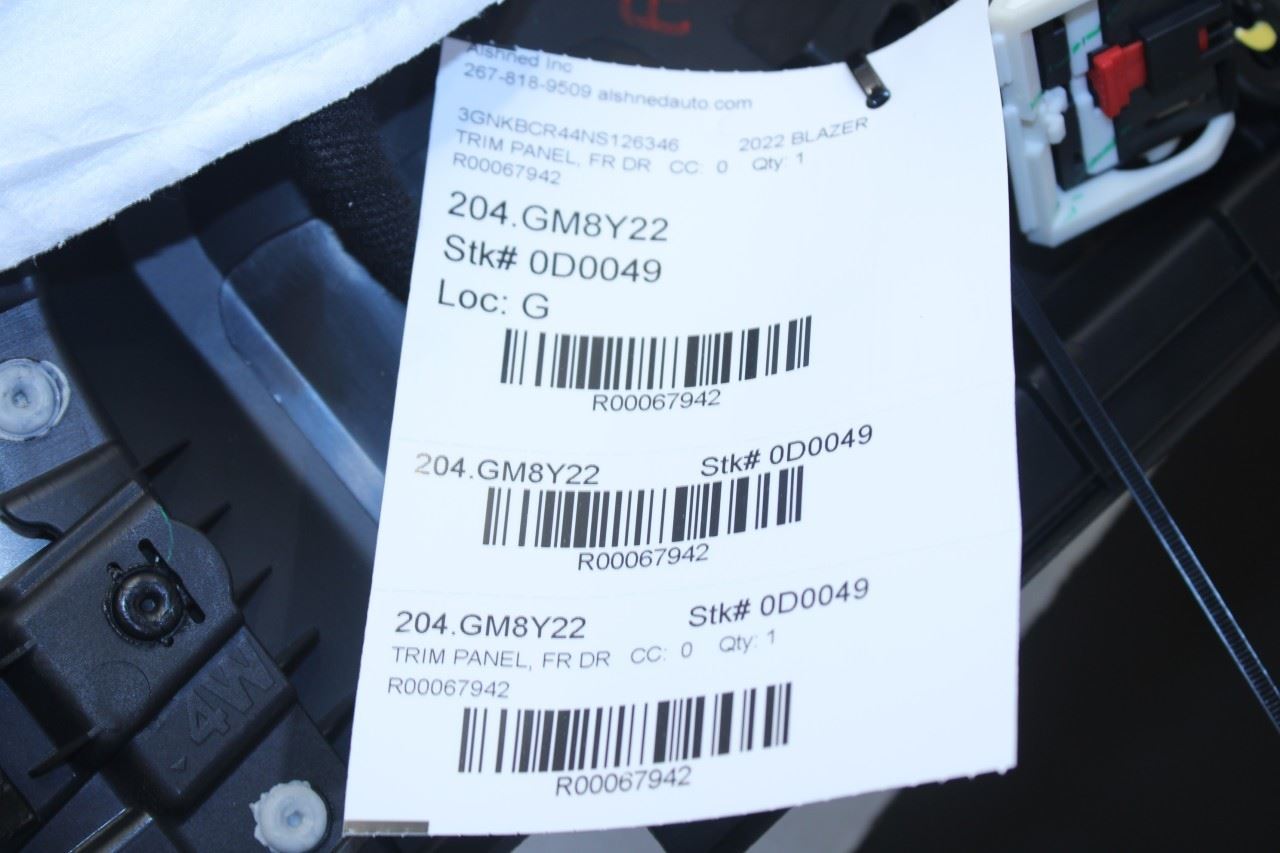 2019-2022 Chevrolet Blazer 2LT Front Left Driver Side Door Trim Panel 84997668 - Alshned Auto Parts