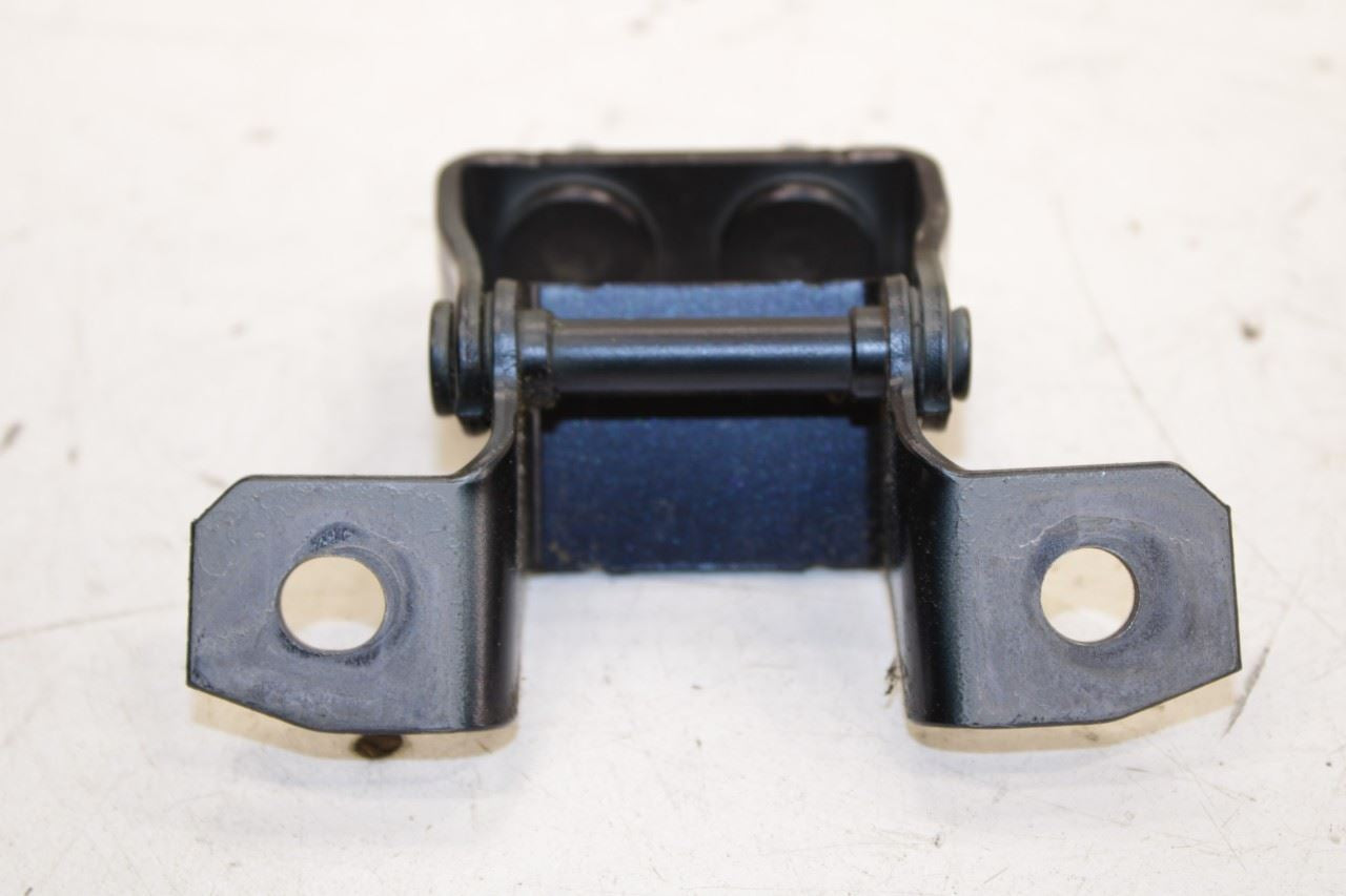 20-25 Mazda CX-30 2.5 S Rear Liftgate Right and Left Hinge Pair TK48-62-210D OEM - Alshned Auto Parts