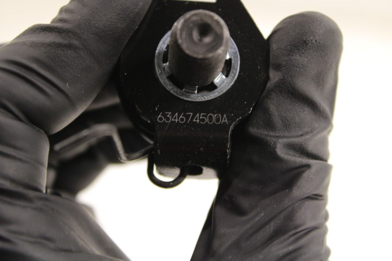 2018-23 Volkswagen Atlas S Rear Right and Left Side 3rd Row Seat Belt Buckle Set - Alshned Auto Parts