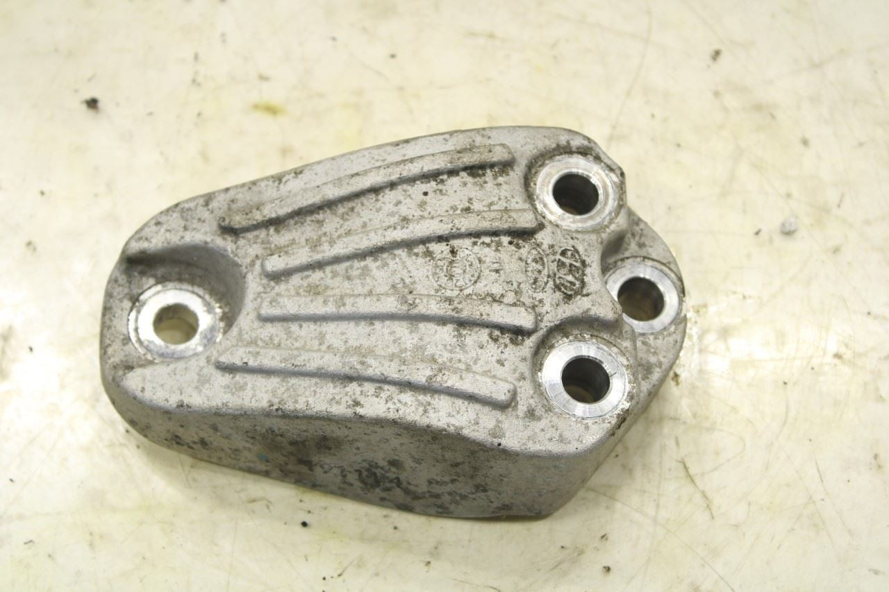 16-20 Kia Sorento LX 3.3L Front Right Upper Engine Mount Bracket 21810-C5200 OEM - Alshned Auto Parts