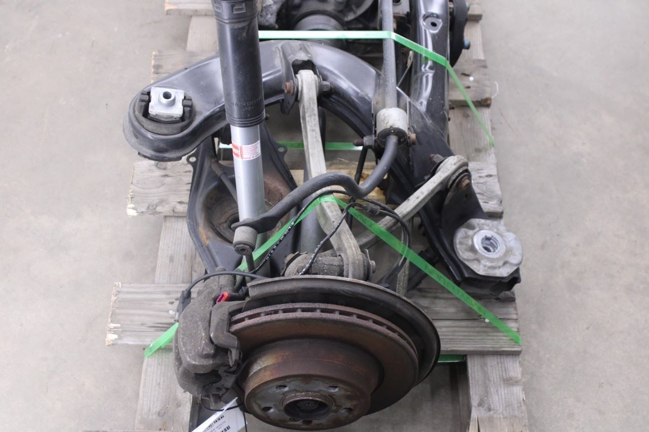 11-16 Mercedes-Benz E 350 3.5L AWD Rear Axle Differential Carrier w/ Crossmember5