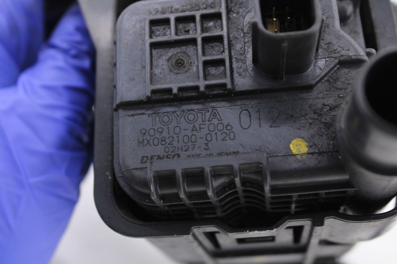 2019-2025 Toyota Corolla LE 2.0L Fuel Vapor Leak Detection Pump 90910-AF006 OEM10