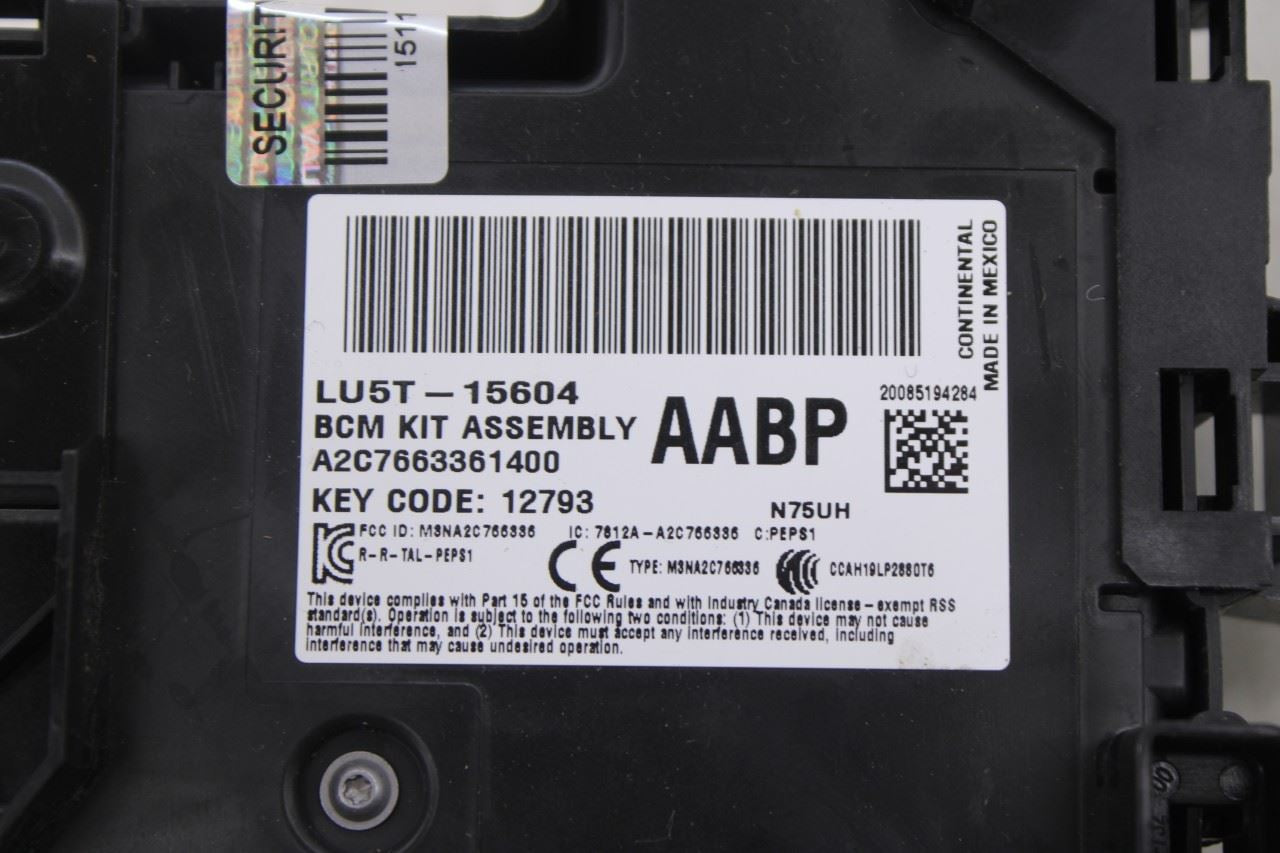 2020-2021 Ford Expedition Max XLT Fuse Box Body Computer Control Module BCM BCU9