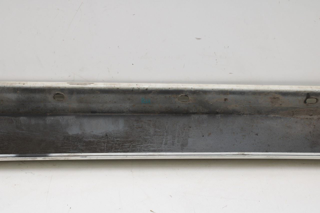 2010-2016 Mercedes-Benz E350 Sport 4MATIC Right Side Rocker Panel Molding *ReaD* - Alshned Auto Parts