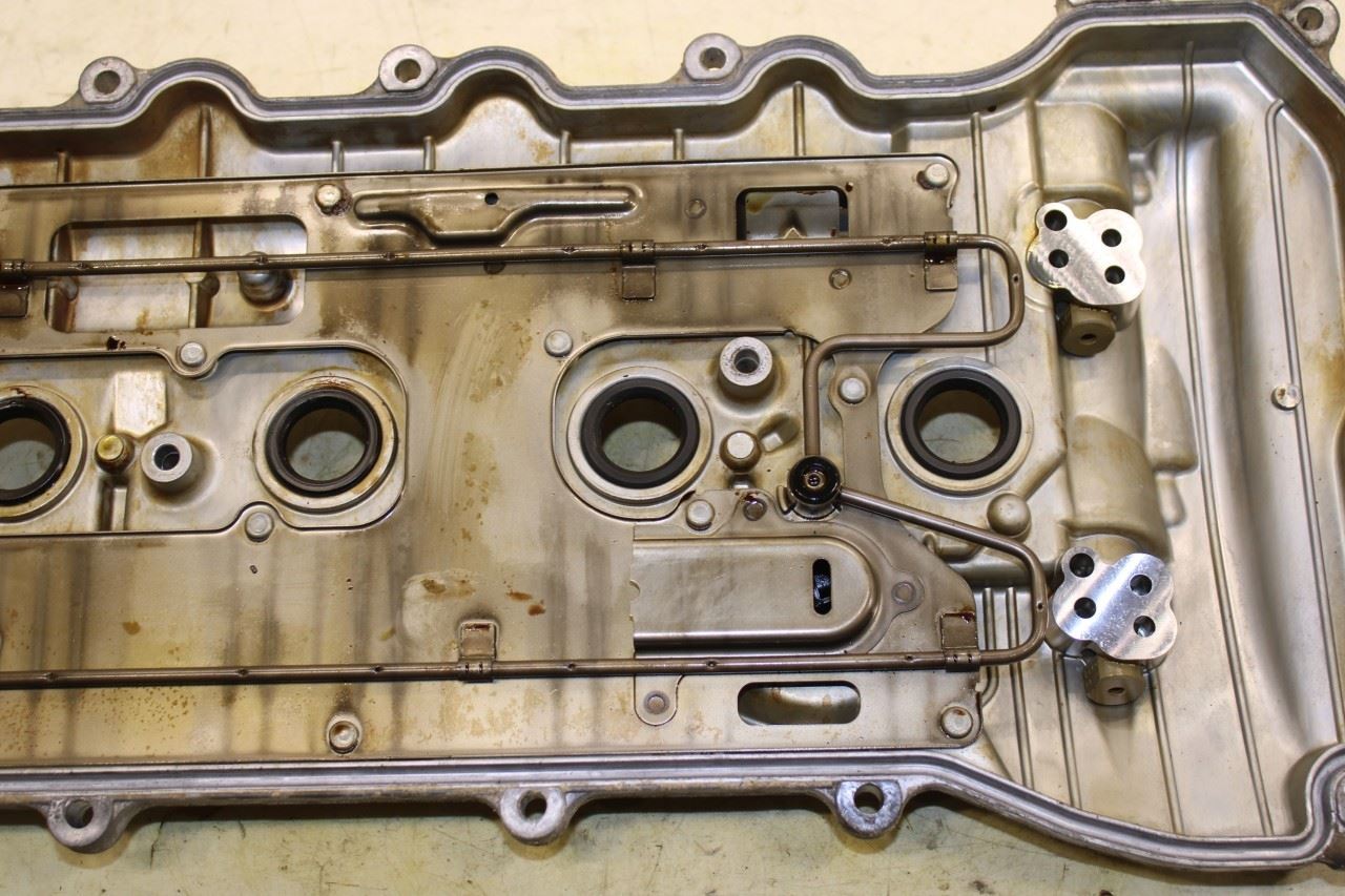 2010-2017 Toyota Camry LE 2.5L Engine Cylinder Head Valve Cover 11211-0V010 OEM - Alshned Auto Parts