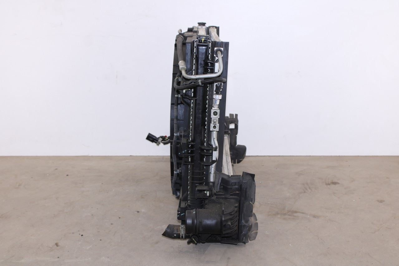 18-19 Chevrolet Equinox LT 1.5L Engine Radiator w/ Cooling Fan Motor Assy *ReaD*10