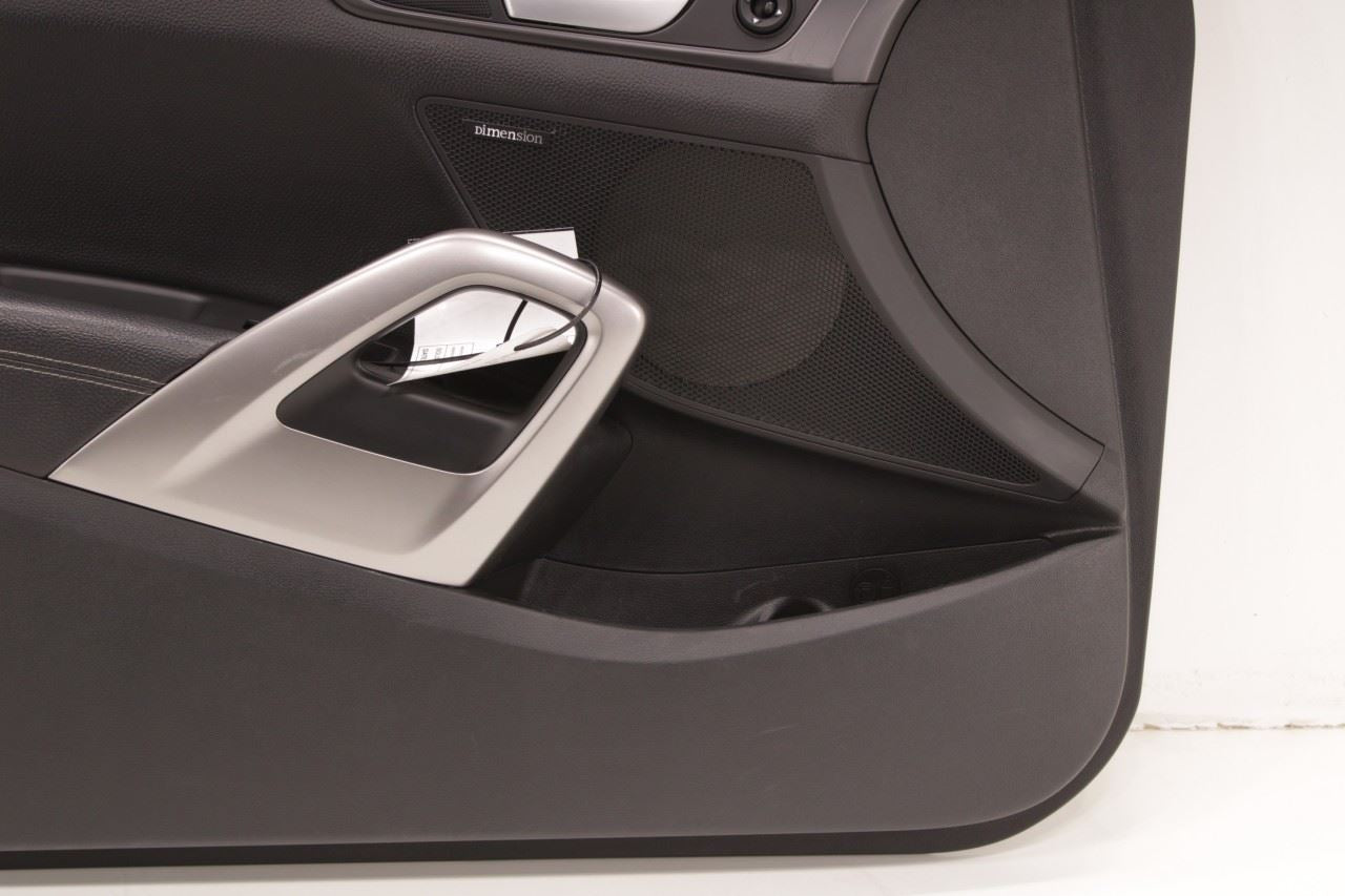 2015-2017 Hyundai Veloster Turbo Front Left Side Door Trim Panel 82301-2VBM1-YNG - Alshned Auto Parts