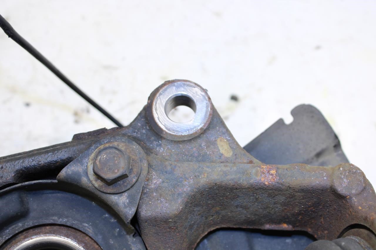 2011-2015 Jeep Grand Cherokee Limited Front Right Spindle Knuckle Hub 68022628AD - Alshned Auto Parts