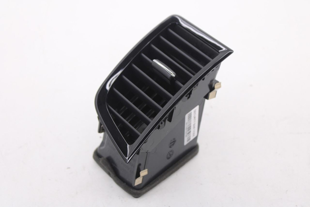 20-25 Mitsubishi Outlander Sport SE Dash Panel Right and Left Air Vent 8030A15716