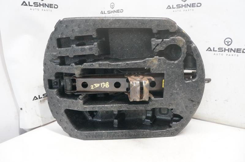 2011-16 Jeep Grand Cherokee 3.6L Lift Jack w/ Foam Holder 68068665AC OEM *ReaD* - Alshned Auto Parts