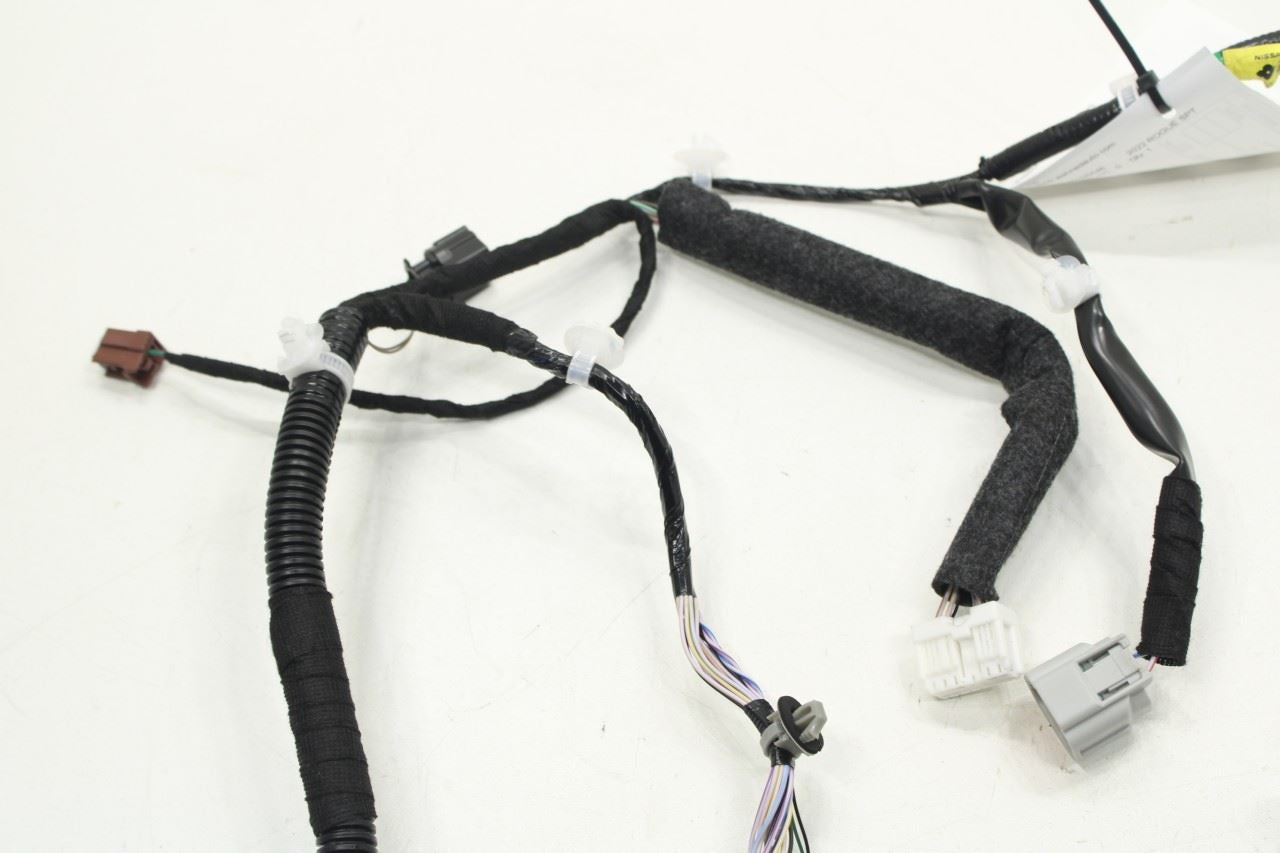 2021-22 Nissan Rogue Sport SL AWD Front Right Door Wire Harness 24124-6MT0B OEM - Alshned Auto Parts
