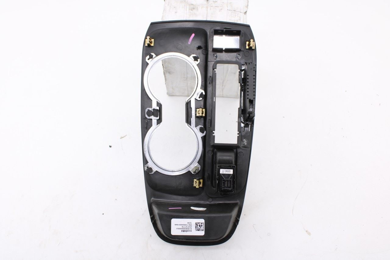 2018-24 Chevrolet Equinox LT Center Console Shifter Trim w/ Parking Brake Switch6