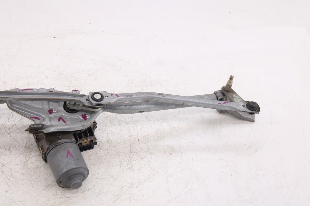 2003-06 Mercedes-Benz E500 Front Windshield Wiper Transmission Linkage w/ Motor4