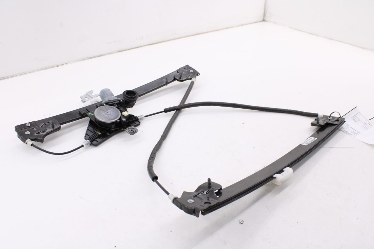 2014-20 Infiniti QX60 Front Right Passenger Side Door Window Regulator w/ Motor3