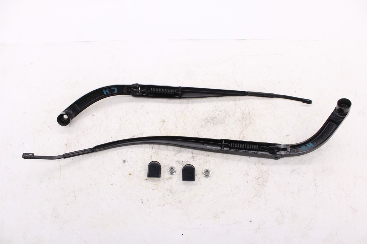 2014-2020 Infiniti QX60 Front Left and Right Side Windshield Wiper Arm OEM0