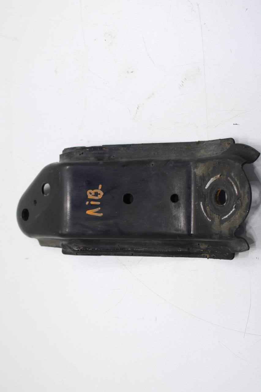 2013-2020 Nissan Pathfinder SV Front Left and Right Crossmember Stopper Bracket - Alshned Auto Parts