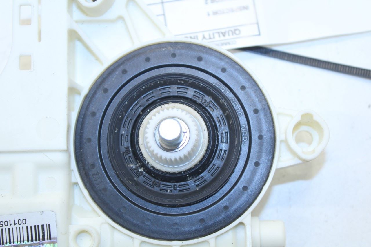 2015-2023 Jeep Renegade Sport Front Left Door Power Window Motor 68268743AA - Alshned Auto Parts