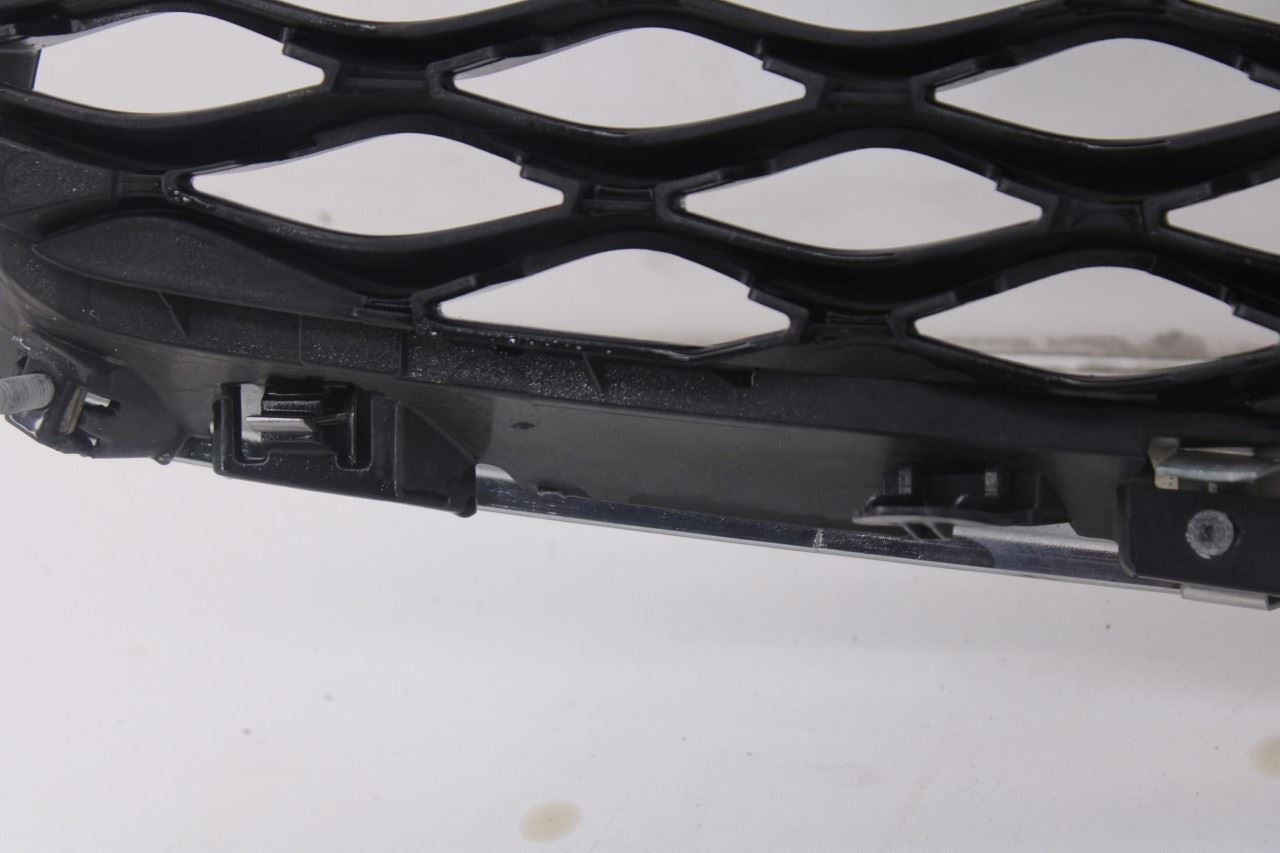 16-20 Infiniti QX60 Front Bumper Upper Radiator Grille w/ Camera Hole 623109NC0B18