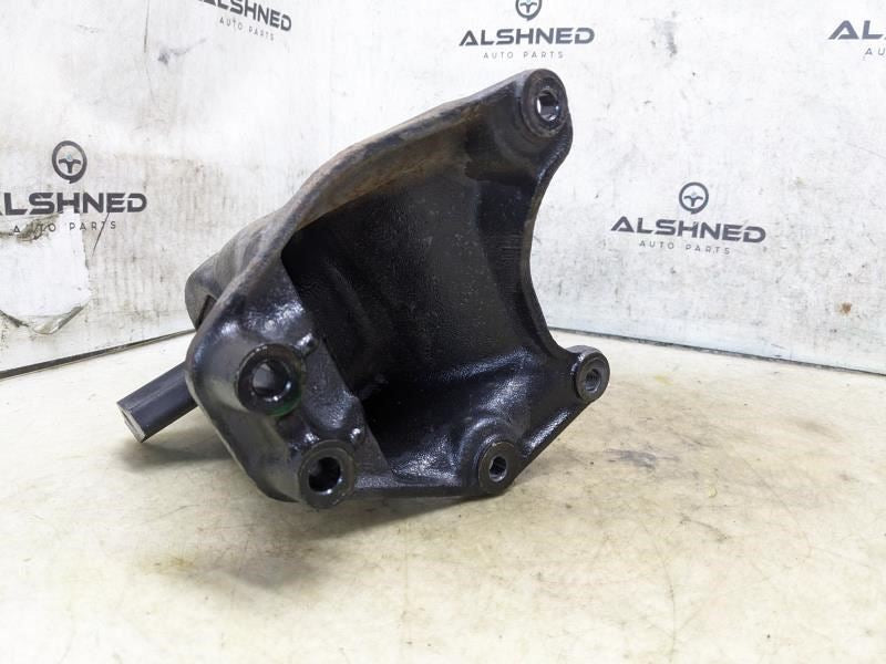 2012-2017 Jeep Wrangler Left Side Engine Mount Isolator Bracket 5147191AC OEM - Alshned Auto Parts