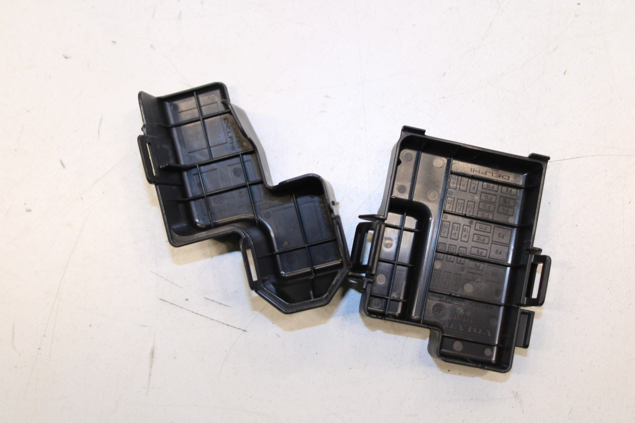2015 Volvo S60 T5 Premier 2.0L Cabin Instrument Panel Fuse Relay Junction Block - Alshned Auto Parts