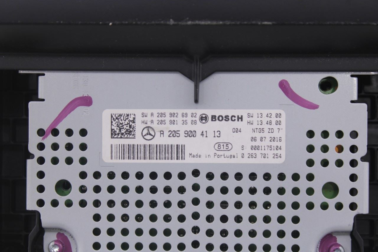 15-18 Mercedes-Benz C300 4Matic Bosch Information 7.0 Display Screen 205900411313