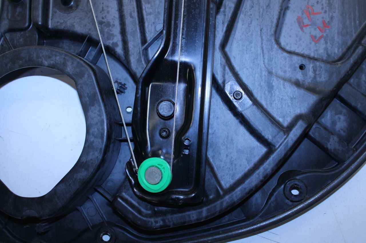 12-15 Mercedes-Benz ML350 RR LH Door Window Regulator w/ Carrier Plate and Motor - Alshned Auto Parts