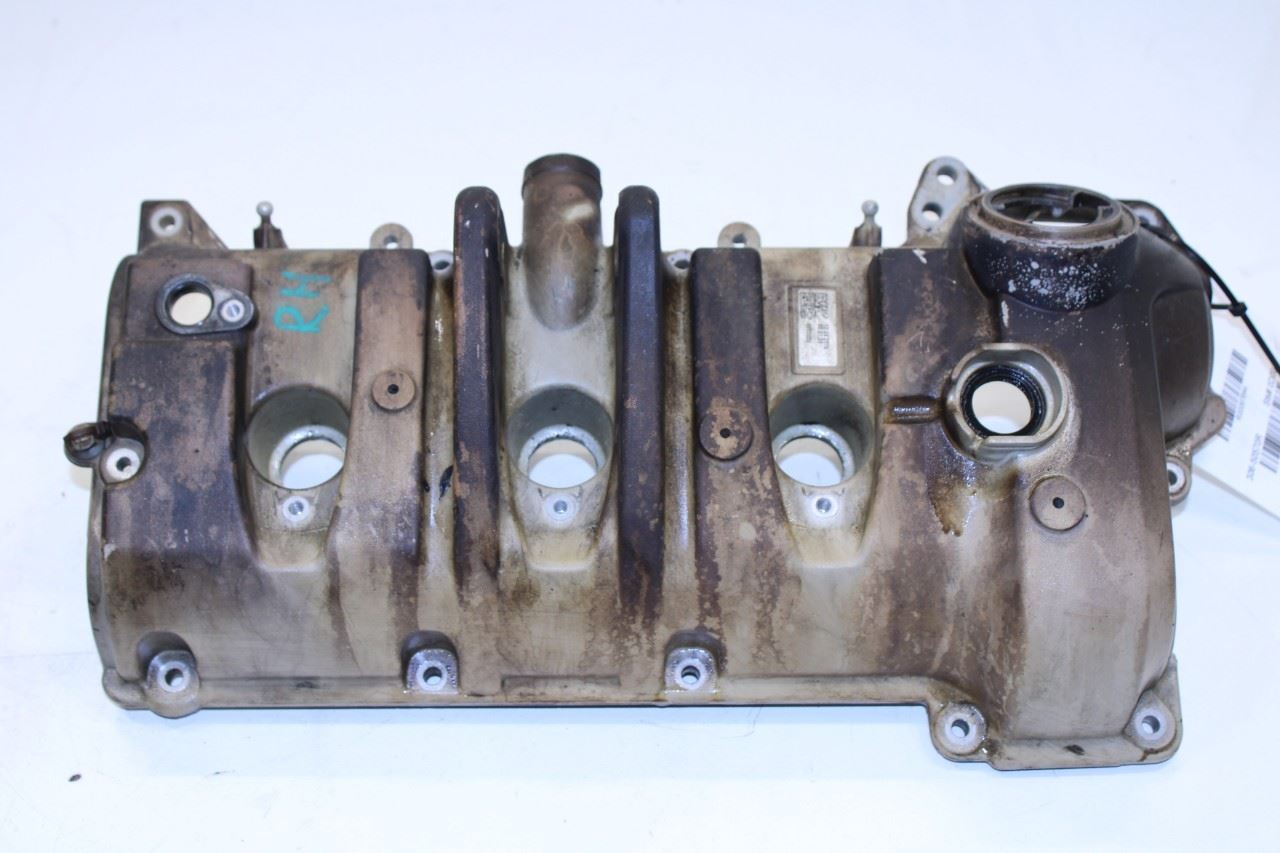 2011-2016 Porsche Panamera 4 3.6L Right Side Engine Cylinder Head Valve Cover - Alshned Auto Parts