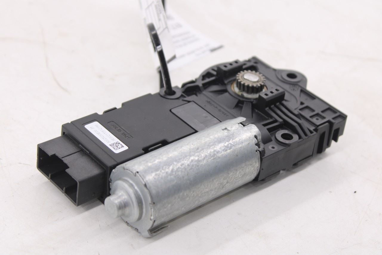 2018-2024 Chevrolet Equinox Gmc Terrain Sunroof Motor 84606456 OEM11