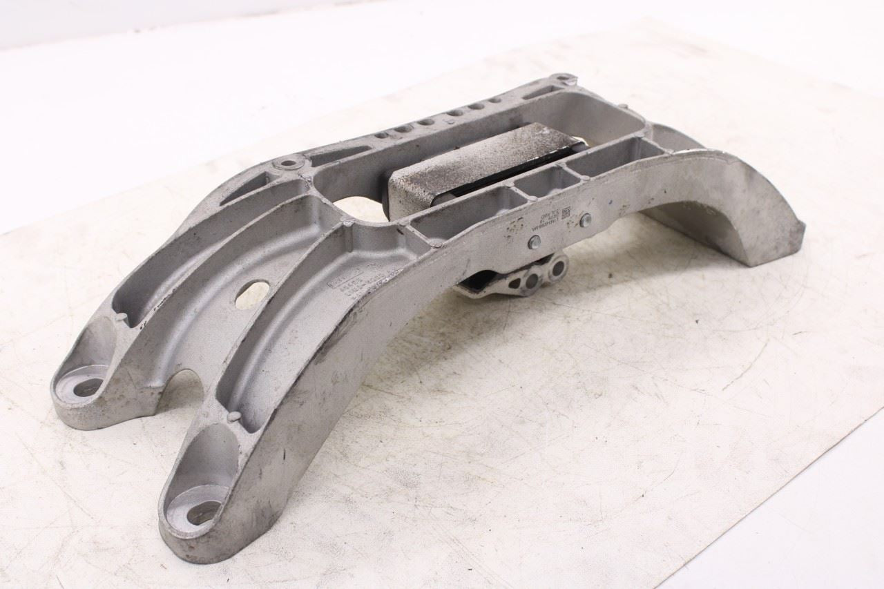 2020-2026 Ford Explorer Interceptor 3.0L AWD Transmission Crossmember Insulator0